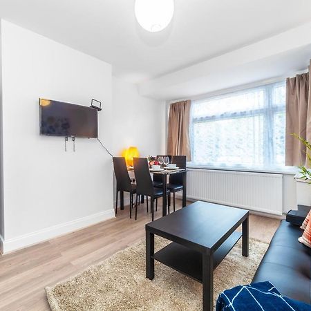 Autonomous 2 Bdr Apartment With Garden And Parking Enfield Esterno foto