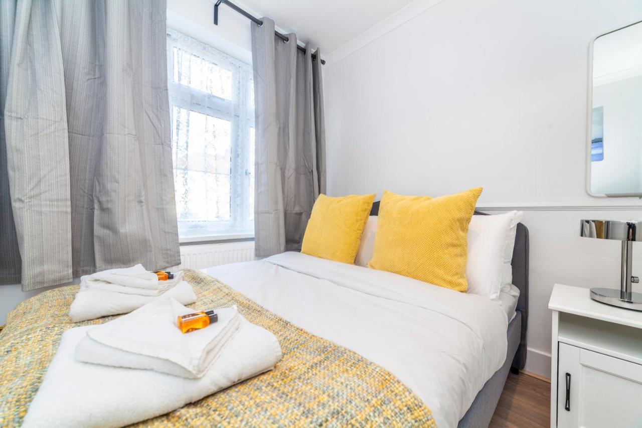 Autonomous 2 Bdr Apartment With Garden And Parking Enfield Esterno foto
