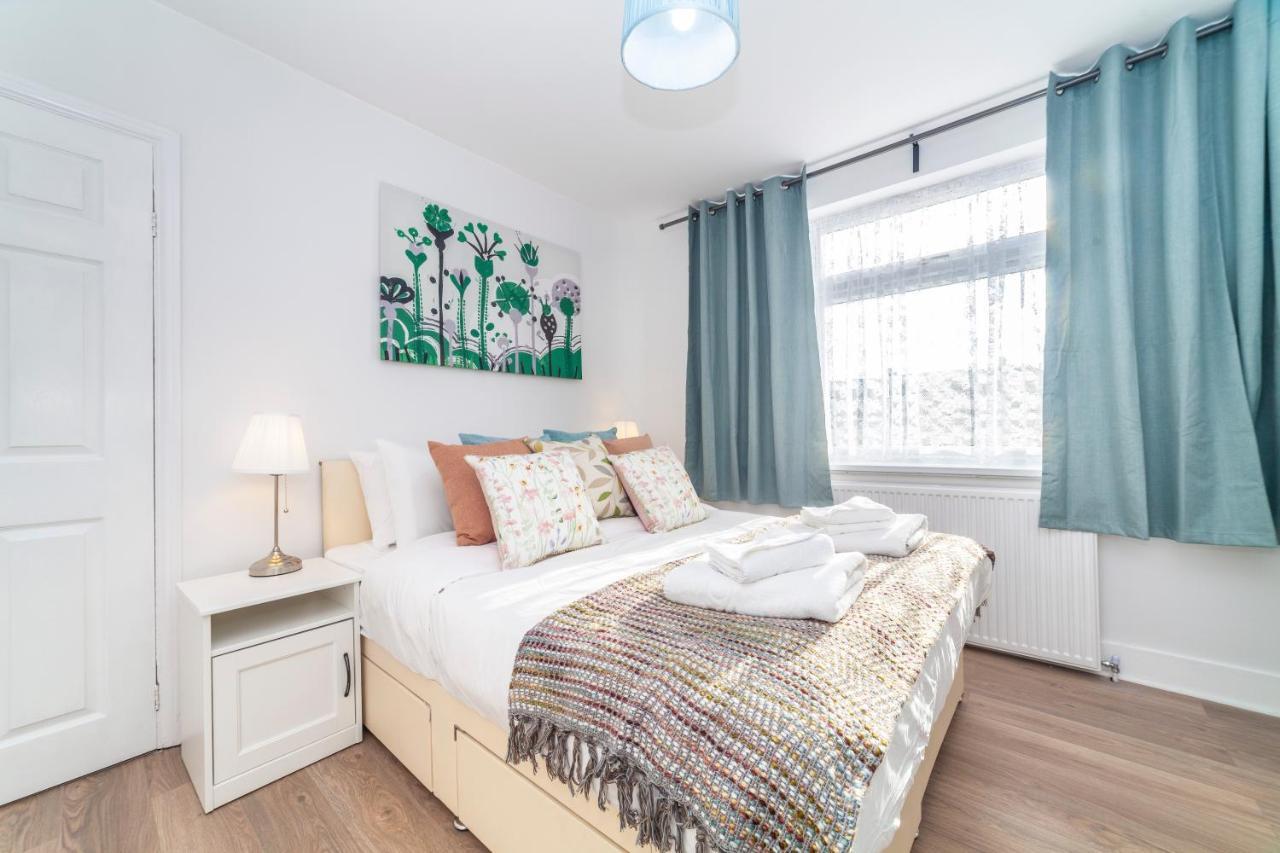 Autonomous 2 Bdr Apartment With Garden And Parking Enfield Esterno foto
